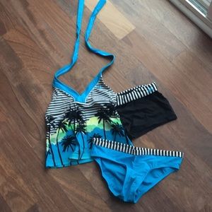 3 piece Girls’ Tropical Palm Tree suit sz 8